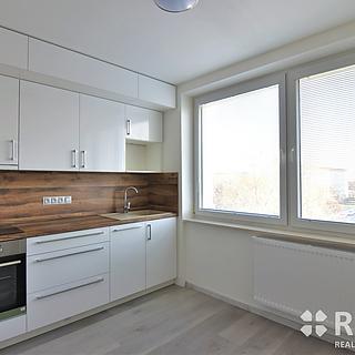 Pronájem bytu 1+1 35 m² Brno Královo Pole, Herčíkova