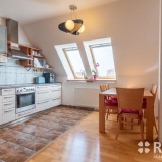 Pronájem bytu 3+kk 75 m² Brno