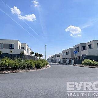 Prodej rodinného domu 158 m² Kolín IV, Na Vršku