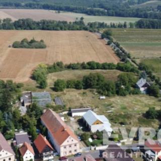 Prodej zemědělské usedlosti 1 180 m² Ploskovice Těchobuzice