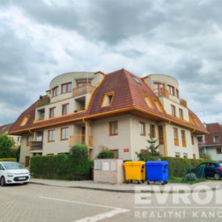 Prodej bytu 3+kk 82 m² Rudná