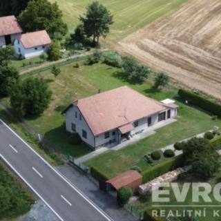 Prodej rodinného domu 87 m² Běstvina Rostejn