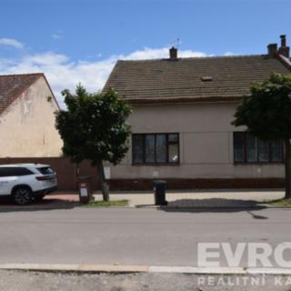 Prodej rodinného domu 130 m² Kolín V, Třídvorská