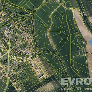 Prodej ostatního pozemku 4 401 m² Žiželice Loukonosy