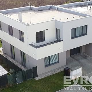Prodej rodinného domu 150 m² Kolín IV, Na Vršku