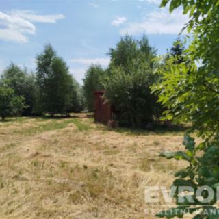 Prodej stavební parcely 1950 m² Moraveč