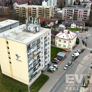 Prodej bytu 1+kk a garsoniéry 34 m² Pardubice Ohrazenice, Trnovská