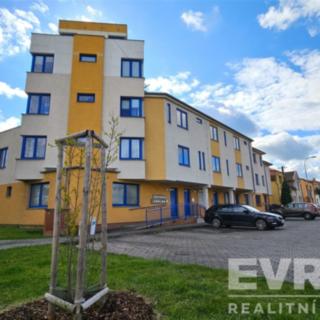 Prodej bytu 2+kk 46 m² Pardubice