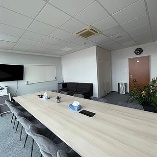 Pronájem kanceláře 56 m² Pardubice Zelené Předměstí, třída Míru