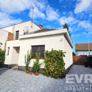 Pronájem bytu 2+kk 46 m² Pardubice Rosice, generála Svobody