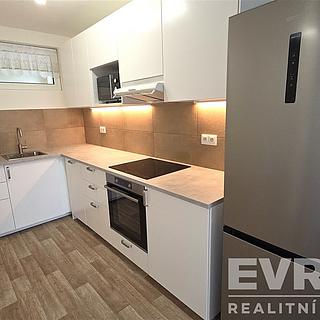 Pronájem bytu 2+kk 52 m² Chrudim IV, Na Větrníku