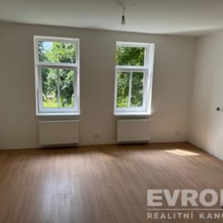 Prodej bytu 1+kk a garsoniéry 29 m² Jablonec nad Nisou, U Jeslí