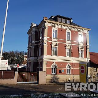 Pronájem bytu 3+kk 61 m² Liberec