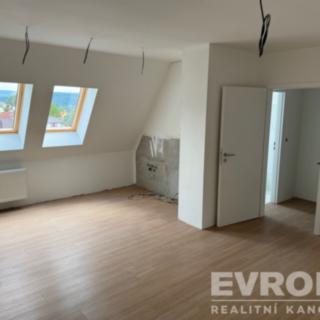 Prodej bytu 3+kk 50 m² Jablonec nad Nisou, U Jeslí