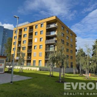 Pronájem bytu 2+kk 60 m² Liberec X-Františkov, Švermova