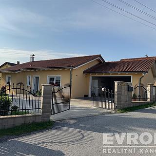 Prodej rodinného domu 181 m² Liberec XXX-Vratislavice nad Nisou, Východní