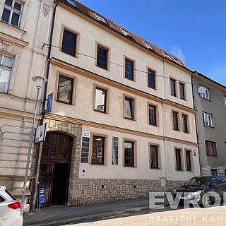 Pronájem kanceláře 74 m² Liberec I-Staré Město, Zeyerova