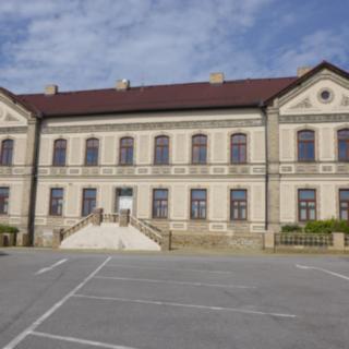 Prodej obchodu 900 m² Zliv, Nádražní