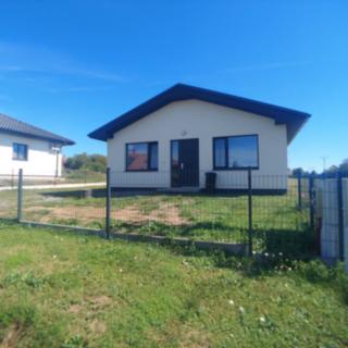 Pronájem rodinného domu 94 m² Malšice