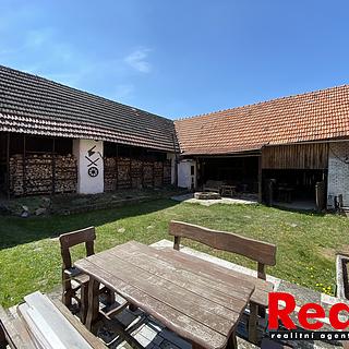 Prodej rodinného domu 400 m&sup2; Kulířov