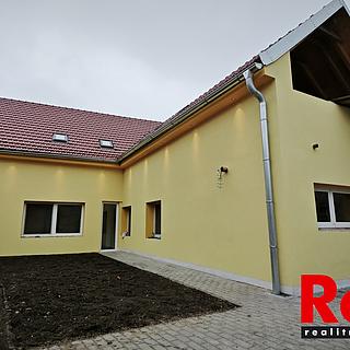 Pronájem bytu 3+1 75 m² Krumvíř