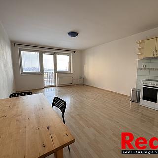 Pronájem bytu 1+kk a garsoniéry 40 m² Brno Líšeň, Sedláčkova
