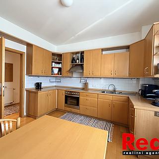 Pronájem bytu 1+1 55 m&sup2; Brno