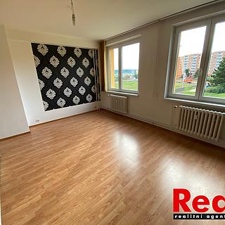 Pronájem bytu 2+kk 49 m² Brno Starý Lískovec, Mikuláškovo náměstí