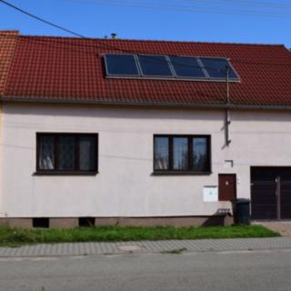 Prodej rodinného domu 180 m² Novosedly