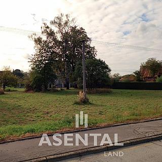 Prodej stavební parcely 1 272 m² Orlová