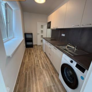 Pronájem bytu 1+kk a garsoniéry 37 m² Ústí nad Labem Střekov, Rubensova