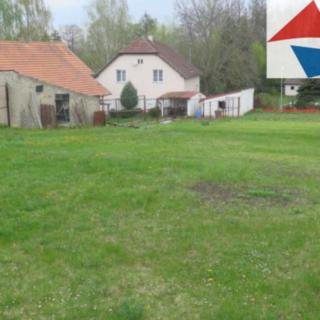 Prodej stavební parcely 1 050 m² Straškov-Vodochody Vodochody