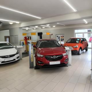 Prodej obchodu 1500 m² Teplice