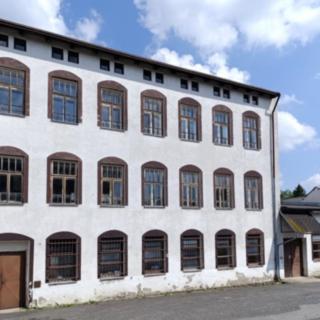 Pronájem skladu 438 m² Lučany nad Nisou
