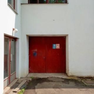 Pronájem garáže 45 m² Jesenný