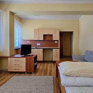 Pronájem kanceláře 30 m&sup2; Karviná