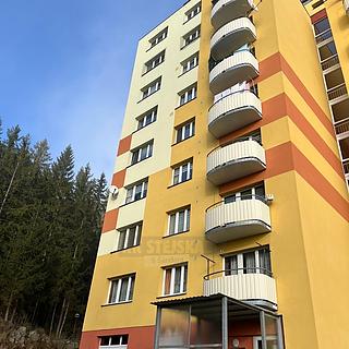Prodej bytu 3+1 69 m² Loučovice