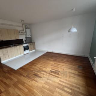 Pronájem bytu 3+kk 71 m² Trhové Sviny, Nové město