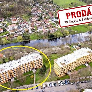 Prodej bytu 3+1 80 m² Český Krumlov Plešivec, Sídliště Plešivec