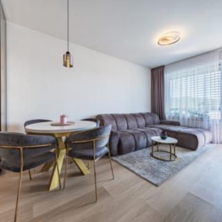Prodej bytu 2+kk 55 m² Praha Hloubětín, Sobí