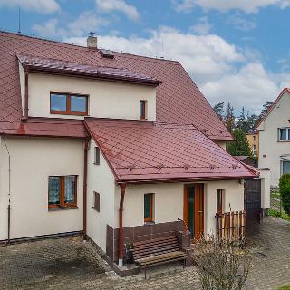 Prodej rodinného domu 150 m² Říčany