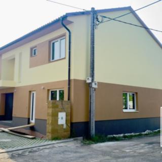Prodej rodinného domu 195 m² Jenštejn