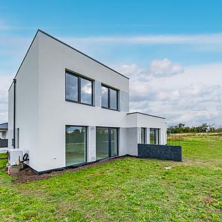 Prodej bytu 4+kk 114 m² Jizerní Vtelno