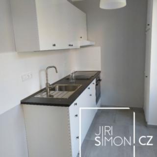 Pronájem bytu 2+1 52 m² Mělník, Matěje Kopeckého