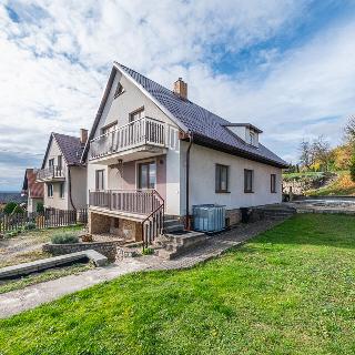 Prodej rodinného domu 250 m² Dobrovice Bojetice