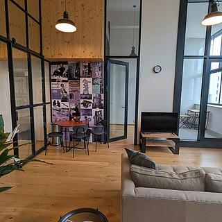 Pronájem bytu 2+kk 90 m&sup2; Praha