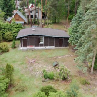 Prodej chaty 50 m² Okna