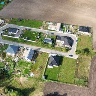 Prodej stavební parcely 780 m² Dlouhá Lhota