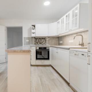 Pronájem bytu 2+kk 50 m² Sadská