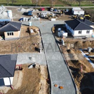 Prodej stavební parcely 590 m² Hosín